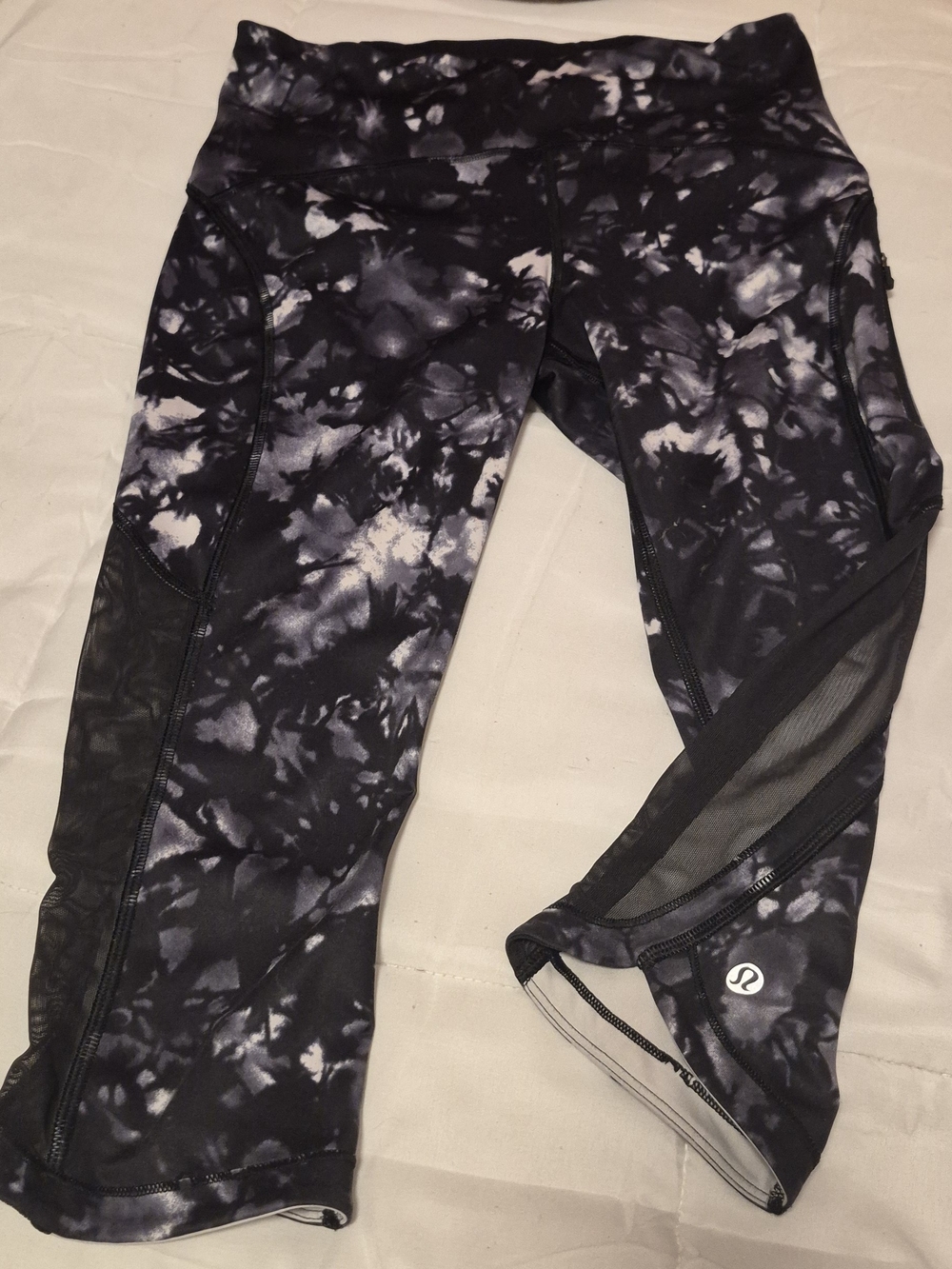 Black Tie-Dye Women’s Athletic Capri Jeans